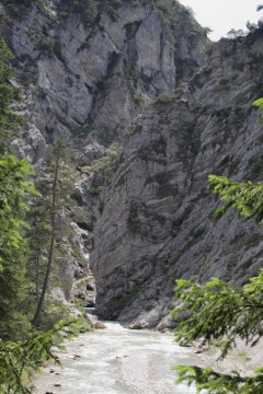 Blick auf den Gleirschbach (am Ausgang der Gleirschklamm)