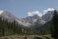 Auffahrt zur Eppzirler Alm: Panorama mit Erlspitze, Kuhljochspitze, Freiungspitzen